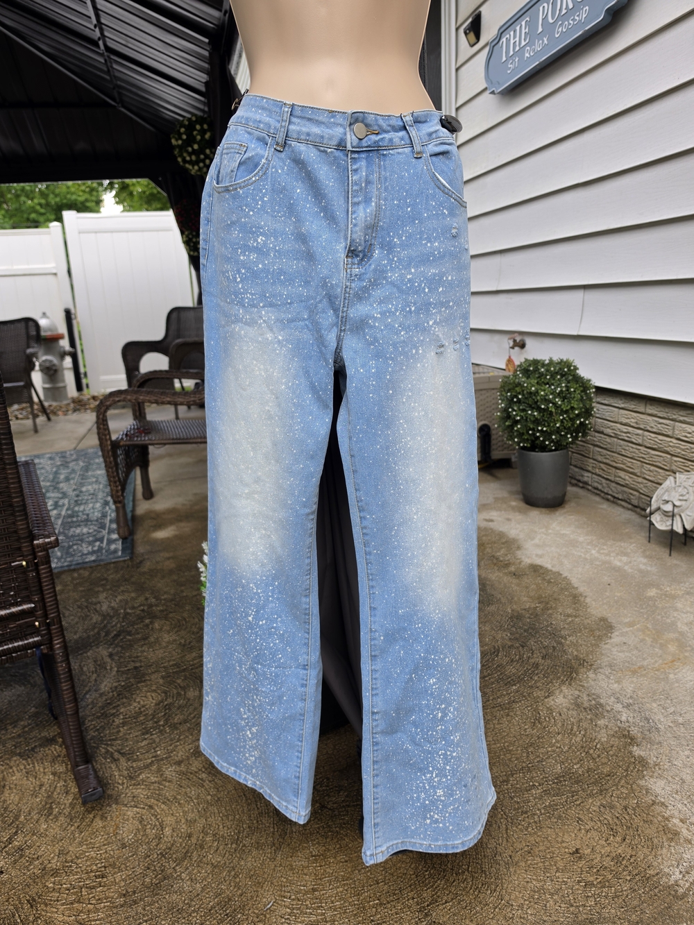 Women’s Light Blue Wide-Leg Paint-Splatter Jeans